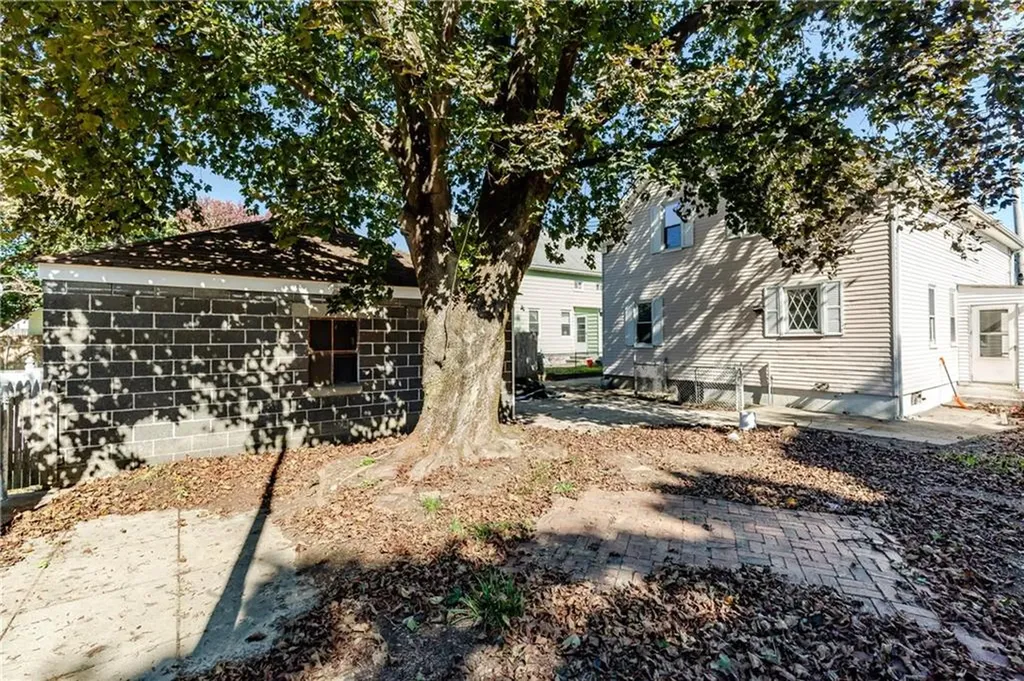 73 75 Maple Avenue Johnston RI 02919
