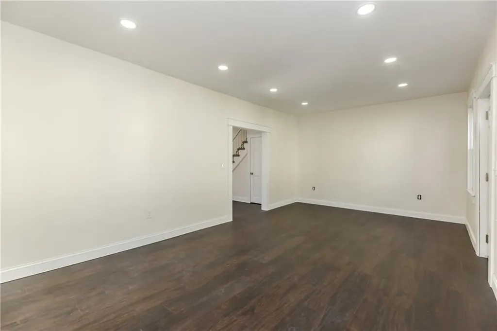 73 75 Maple Avenue Johnston RI 02919