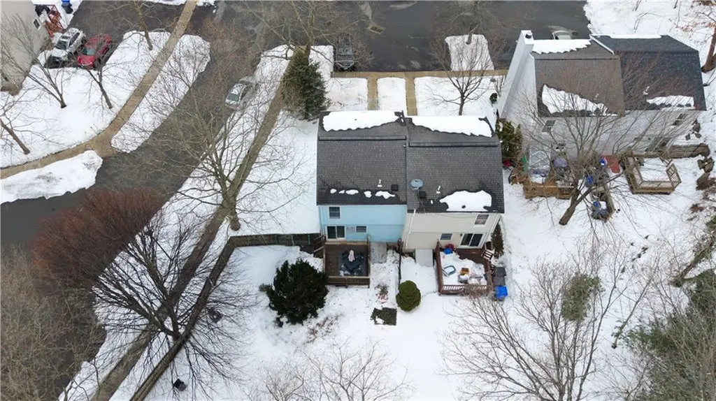 2 Riverwoods Court East Providence RI 02916