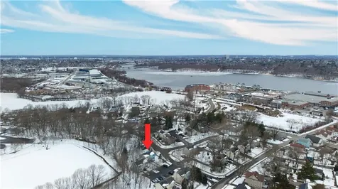 2 Riverwoods Court East Providence RI 02916