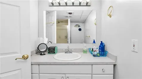 33 Dover Street Pawtucket RI 02860