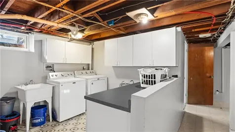 33 Dover Street Pawtucket RI 02860