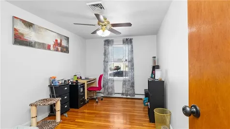 33 Dover Street Pawtucket RI 02860