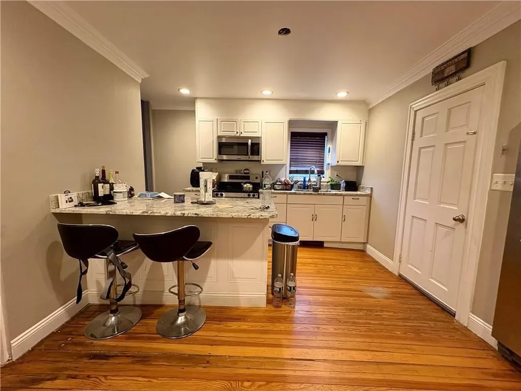 10 Hampshire Street North Providence RI 02904