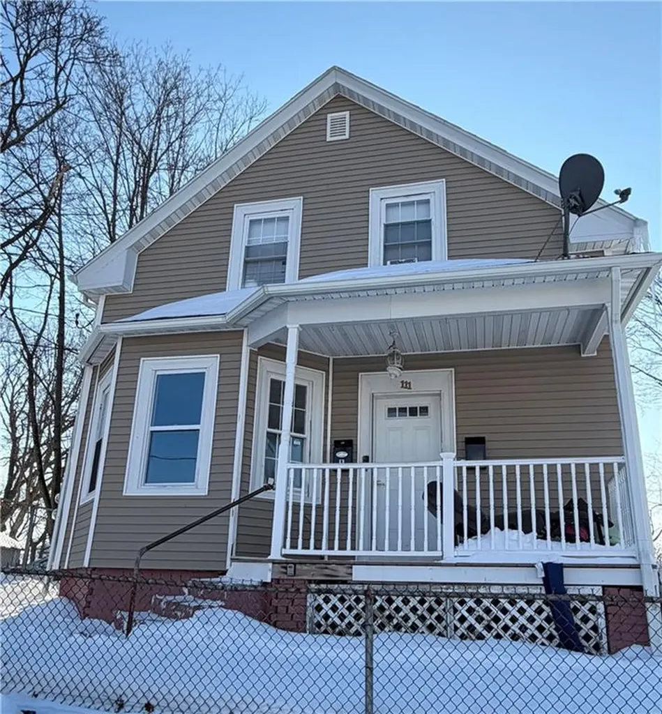111 Donelson Street Providence RI 02908