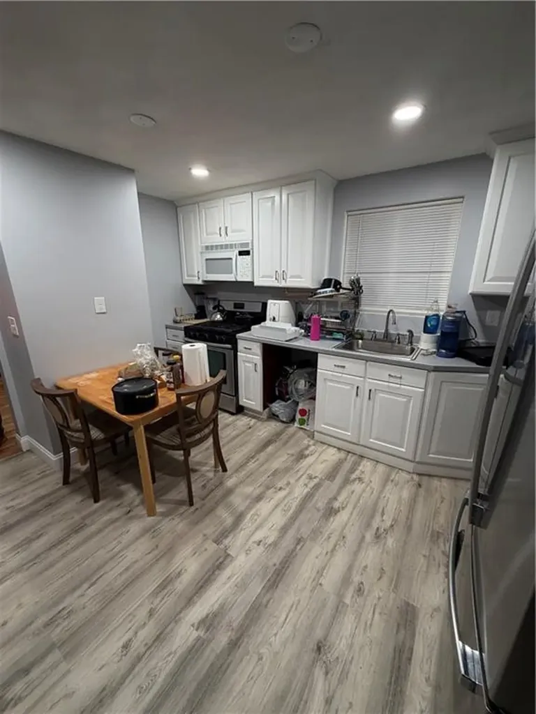 111 Donelson Street Providence RI 02908