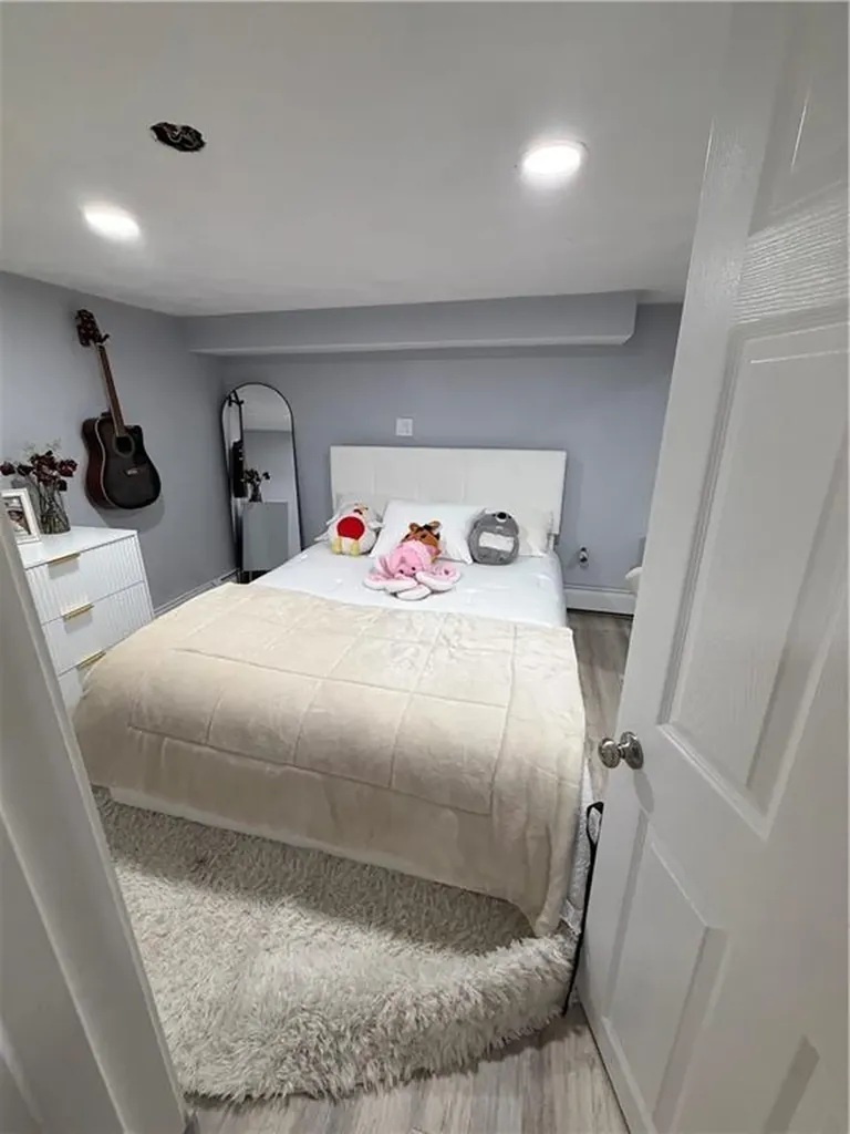 111 Donelson Street Providence RI 02908