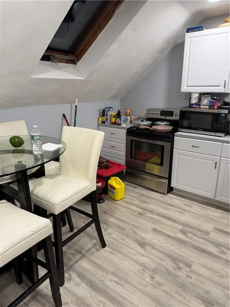 111 Donelson Street Providence RI 02908