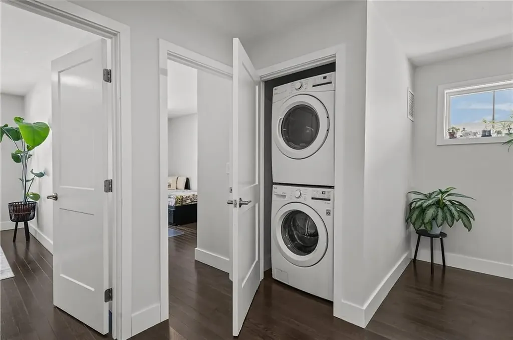 165 Graystone Street Warwick RI 02886