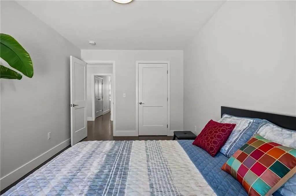 165 Graystone Street Warwick RI 02886