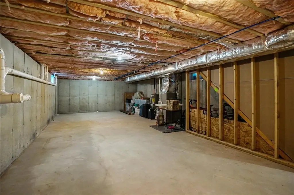 165 Graystone Street Warwick RI 02886