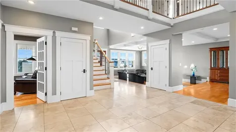 3 Doris Terrace Newport RI 02840