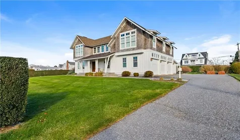 3 Doris Terrace Newport RI 02840