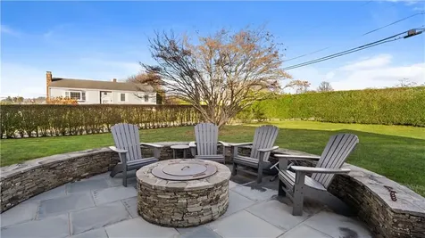 3 Doris Terrace Newport RI 02840