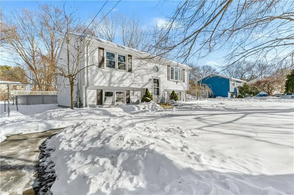 132 Palmer Avenue Warwick RI 02889