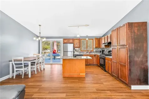 132 Palmer Avenue Warwick RI 02889