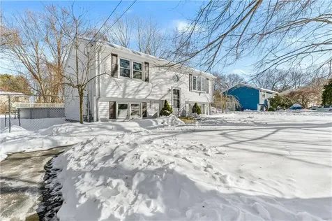 132 Palmer Avenue Warwick RI 02889