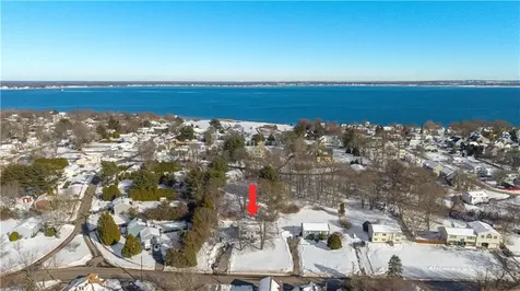 132 Palmer Avenue Warwick RI 02889