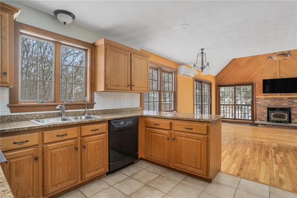 143 Ross Hill Road Charlestown RI 02813