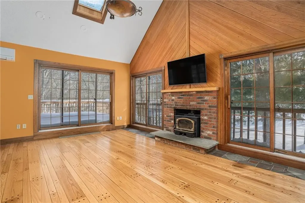 143 Ross Hill Road Charlestown RI 02813