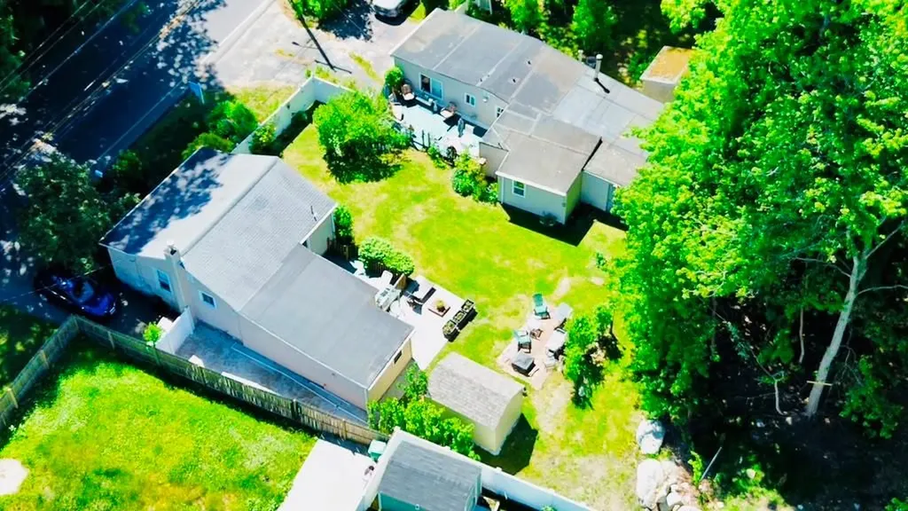 283 285 Palmer Avenue Warwick RI 02889