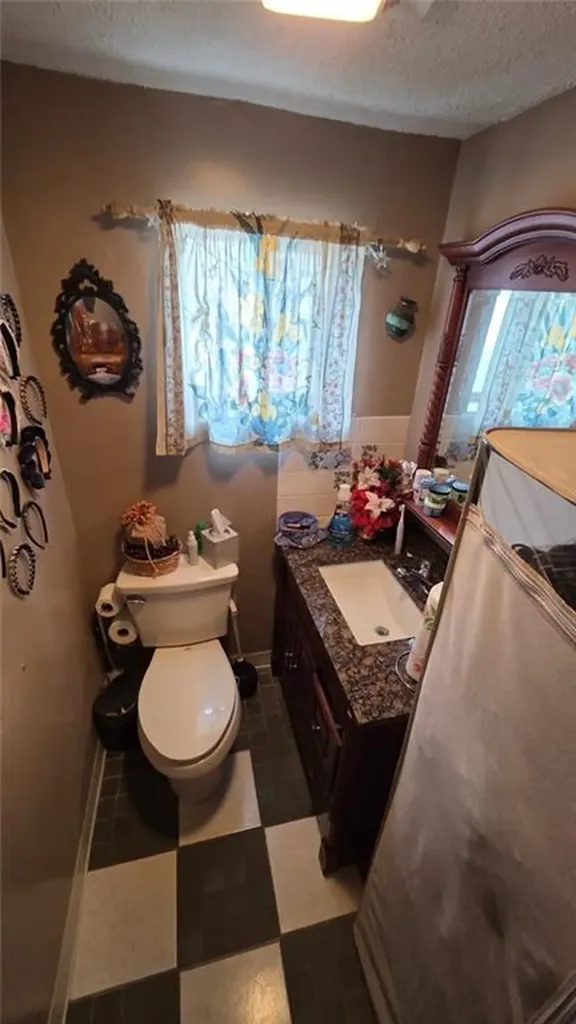 283 285 Palmer Avenue Warwick RI 02889