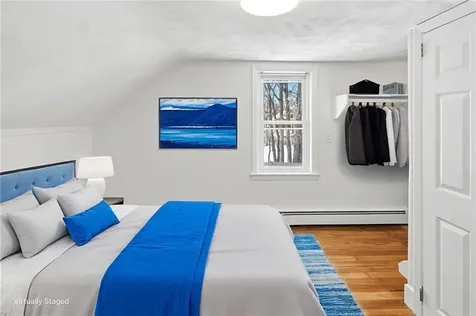 25 Ingraham Street East Providence RI 02914