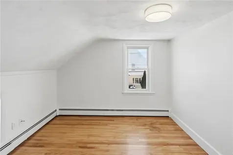 25 Ingraham Street East Providence RI 02914