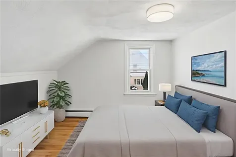 25 Ingraham Street East Providence RI 02914