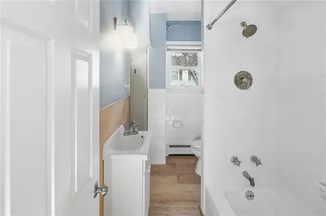 25 Ingraham Street East Providence RI 02914