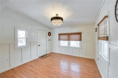 88 Pawtucket Avenue East Providence RI 02916