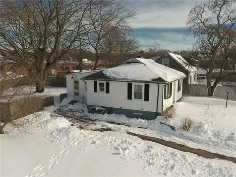 88 Pawtucket Avenue East Providence RI 02916