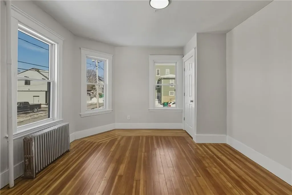 34 Heroux Avenue Woonsocket RI 02895