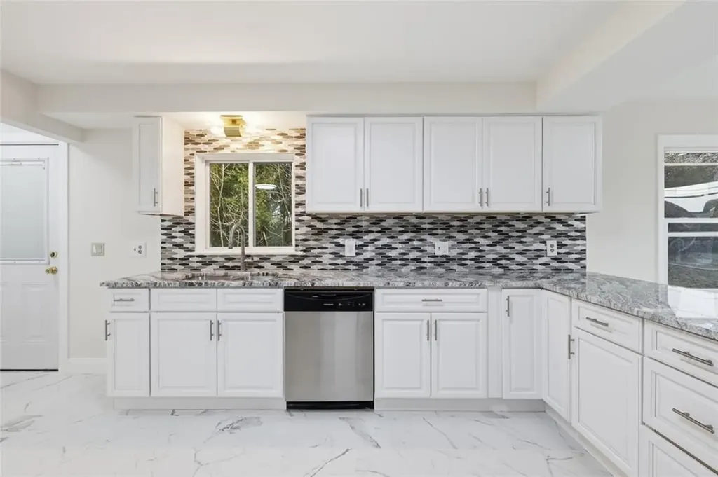 84 Bernice Avenue Woonsocket RI 02895