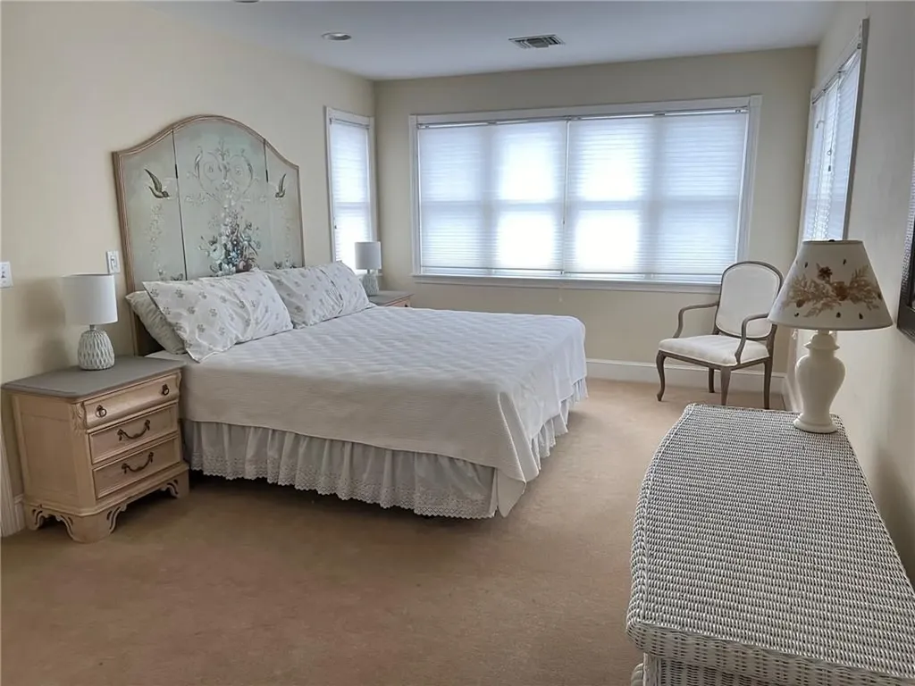 611 Wolcott Avenue Middletown RI 02842