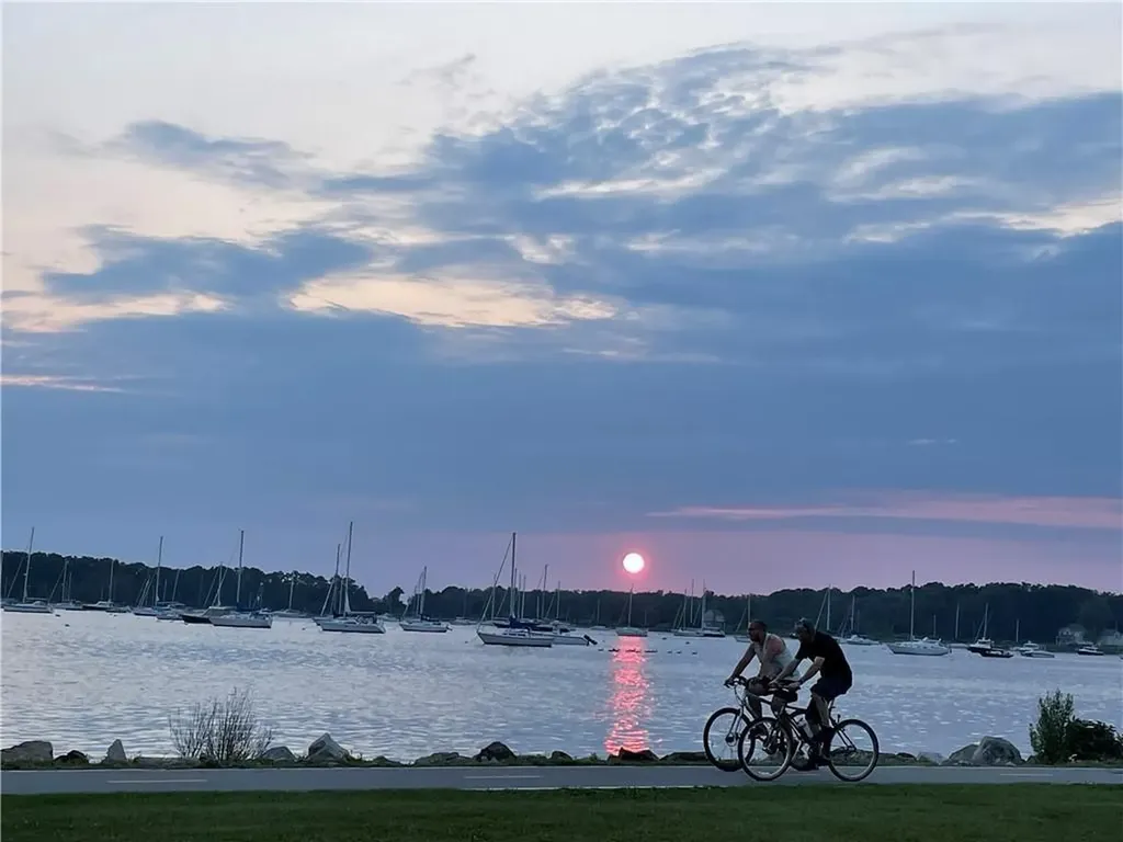 29 Forest Road Bristol RI 02809