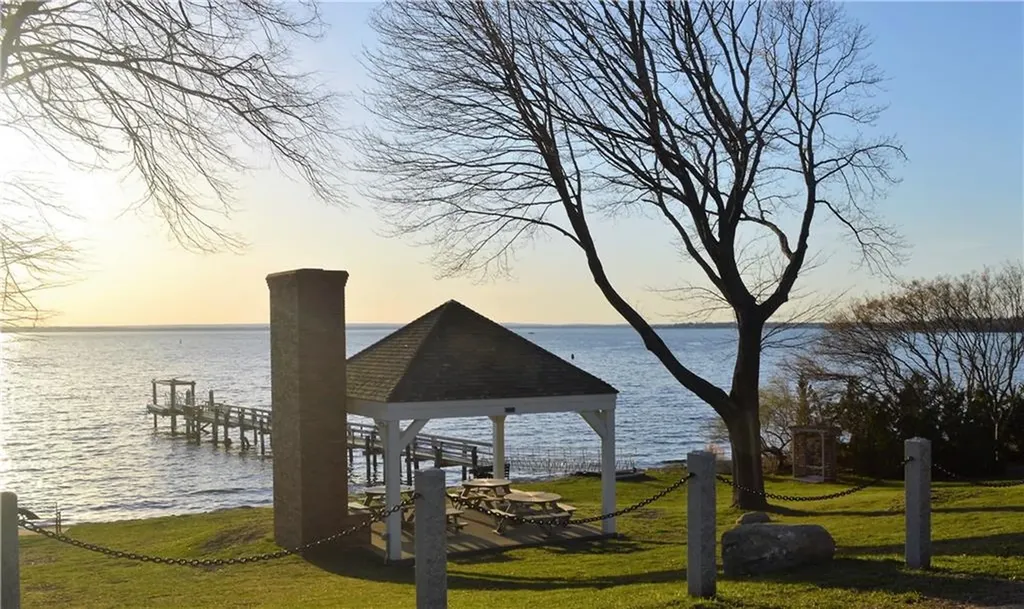 29 Forest Road Bristol RI 02809