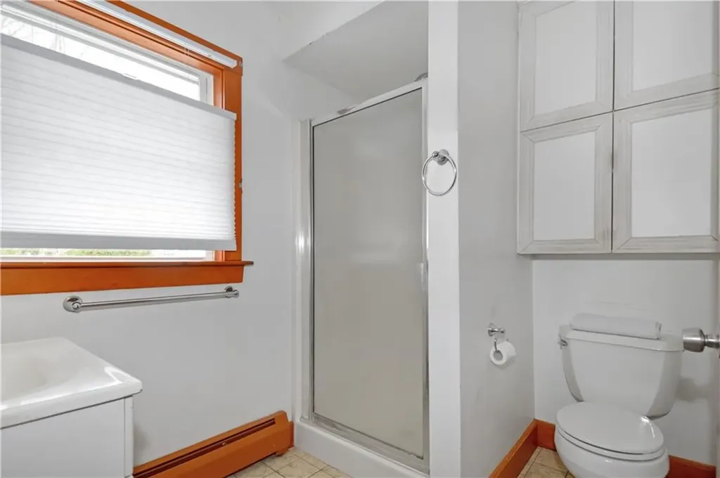 29 Forest Road Bristol RI 02809