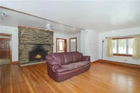 29 Forest Road Bristol RI 02809