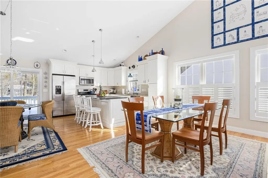 109 Fox Hollow Road North Kingstown RI 02852