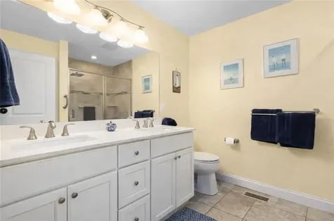 109 Fox Hollow Road North Kingstown RI 02852