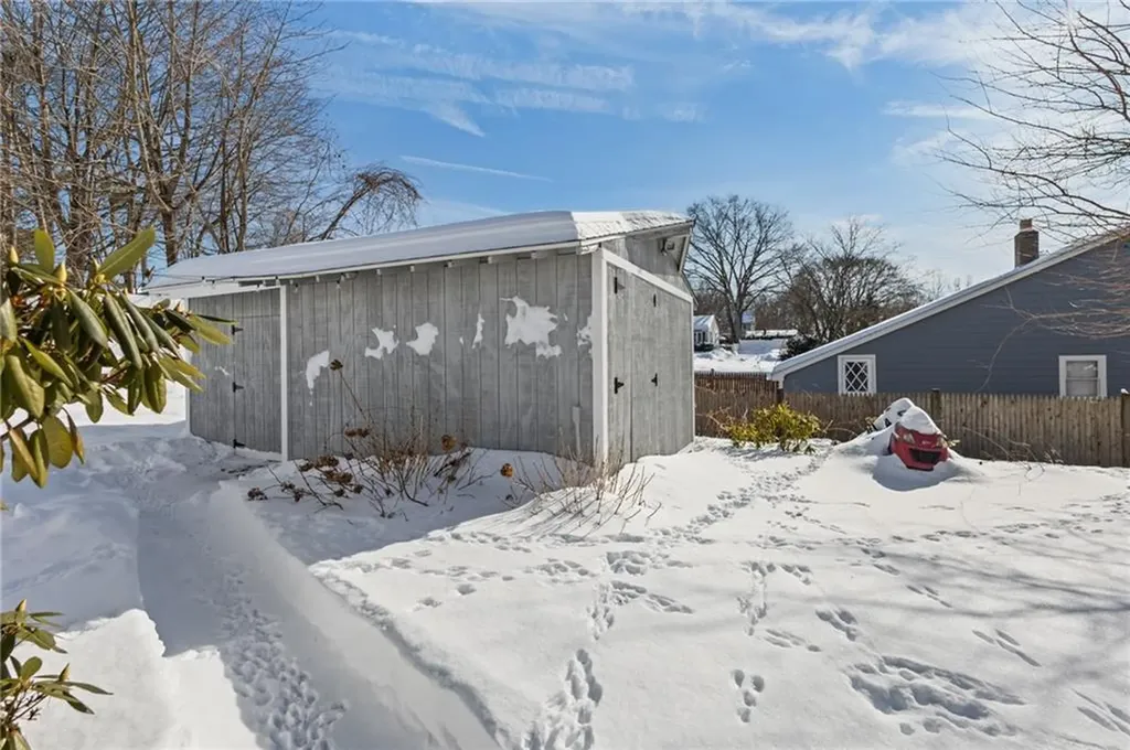 202 Phillips Street Woonsocket RI 02895