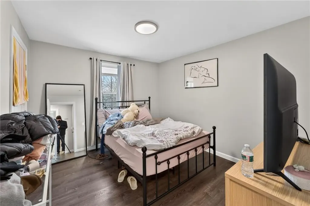 102 Ellery Street Providence RI 02909