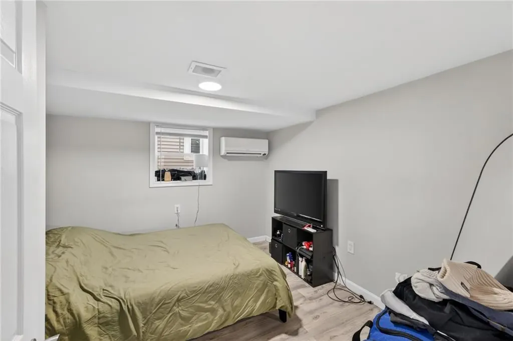 102 Ellery Street Providence RI 02909