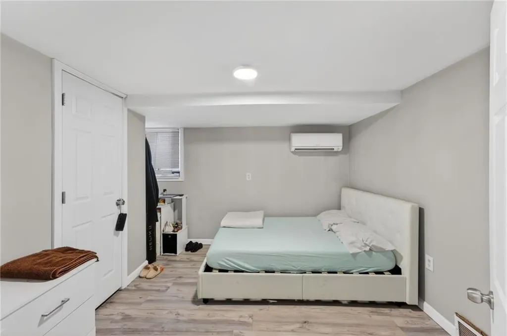 102 Ellery Street Providence RI 02909