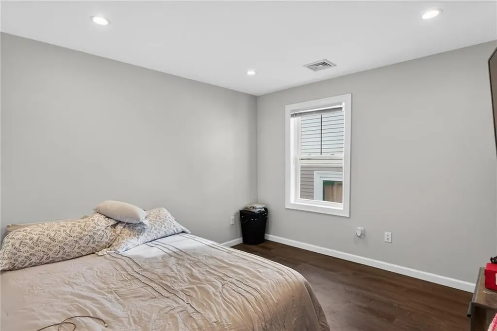 102 Ellery Street Providence RI 02909