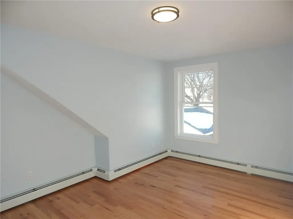 84 Farrell Street Pawtucket RI 02861