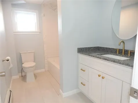 84 Farrell Street Pawtucket RI 02861