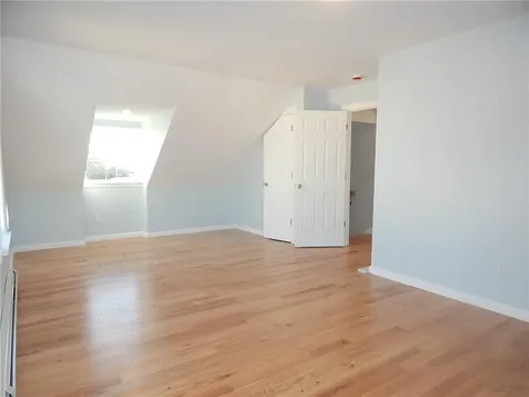 84 Farrell Street Pawtucket RI 02861