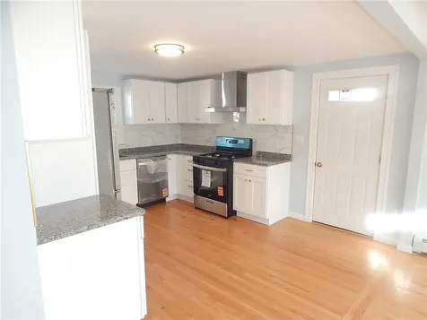 84 Farrell Street Pawtucket RI 02861